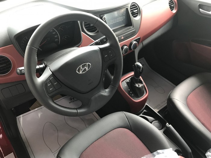 Hyundai i10 grand 2017 mới 100%, tặng 10 triệu, gắn phụ kiện rẻ nhất sài gòn.