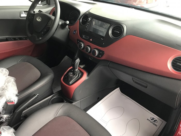 Hyundai i10 grand 2017 mới 100%, tặng 10 triệu, gắn phụ kiện rẻ nhất sài gòn.