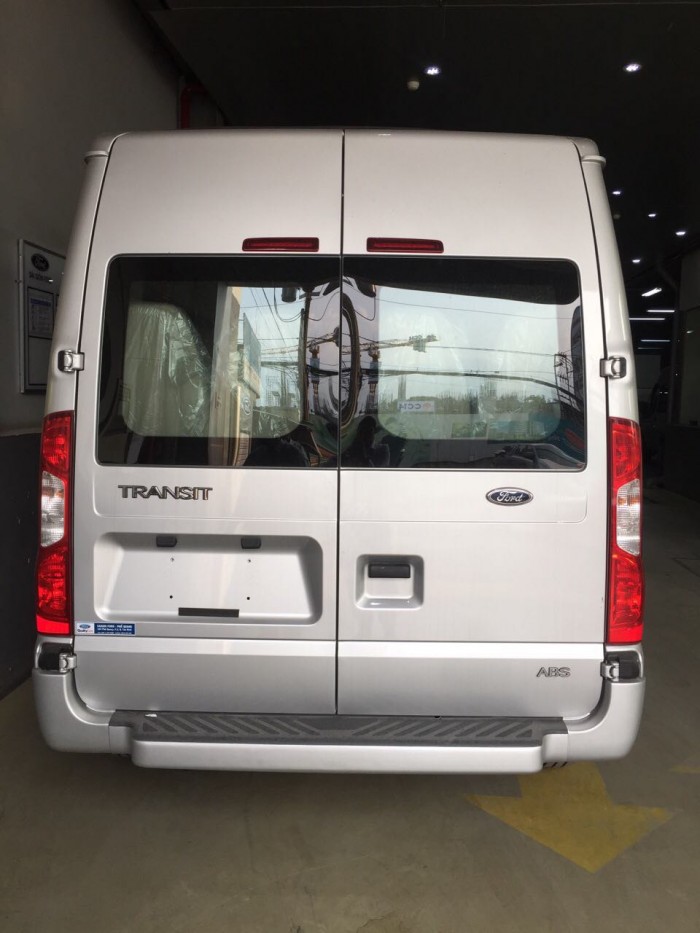 Khuyến mãi mua xe Ford Transit 2019 giao xe trong 30 ngày