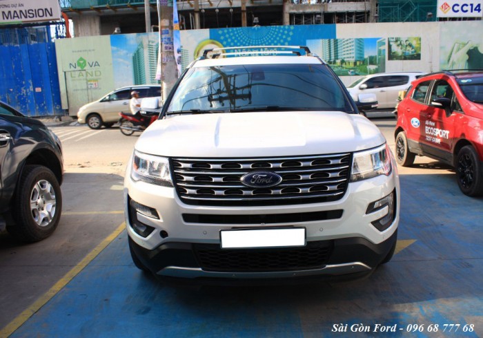 Khuyến mãi mua xe Ford Explorer 2019, giao xe trong 30 ngày.