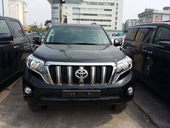 Ban xe Toyota Prado máy dầu 2017 nhập Âu option vượt trội