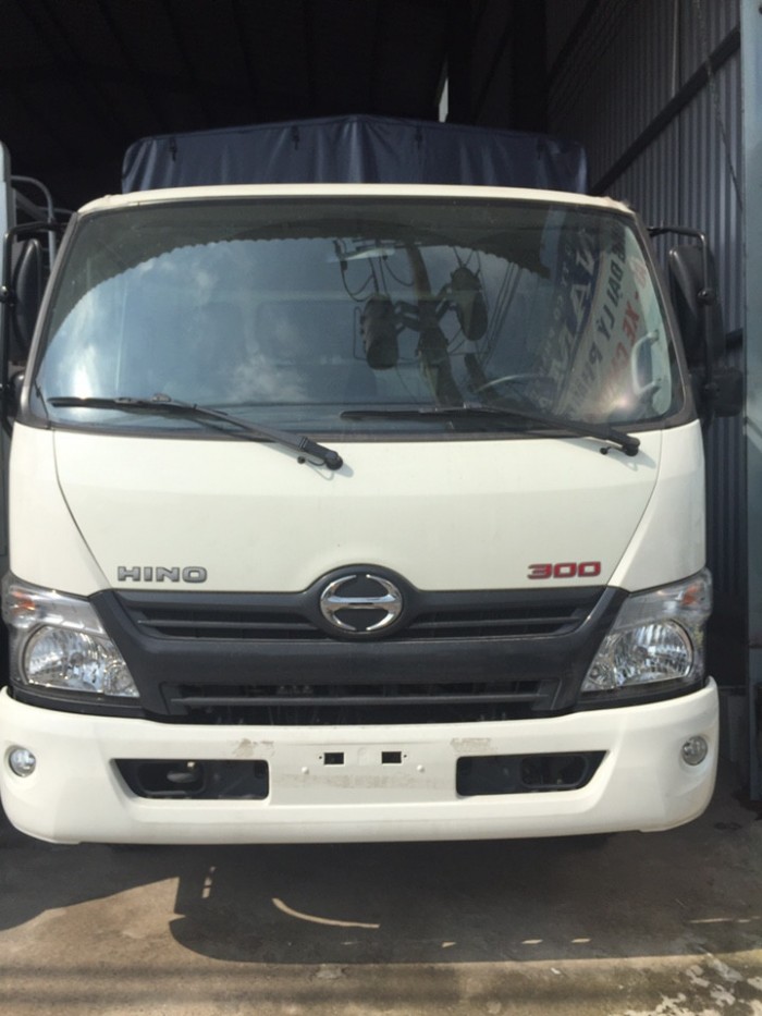 Xe HINO 5T thùng kín