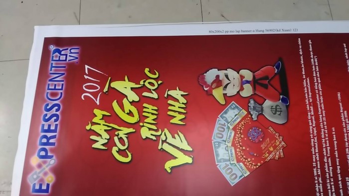 In PP giá rẻ làm poster chương trình giảm giá