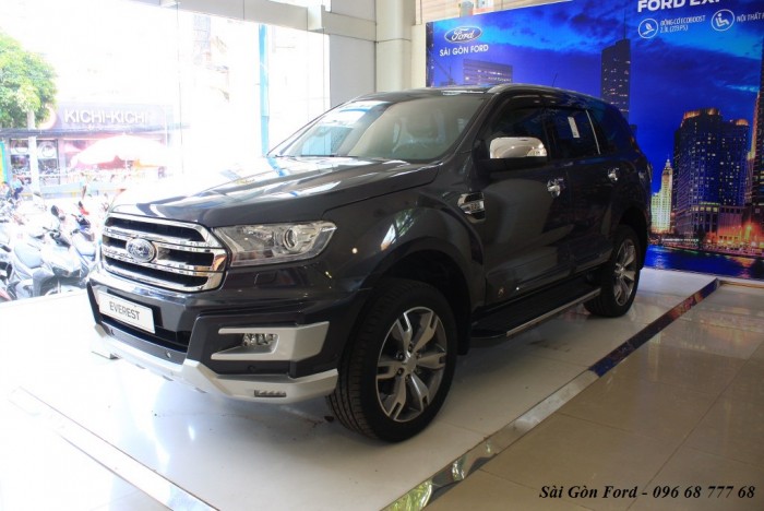 Khuyến mãi mua xe Ford Everest Trend 2019, số tự động, đủ màu, vay trả góp chỉ 200 triệu, giao xe trong 30 ngày