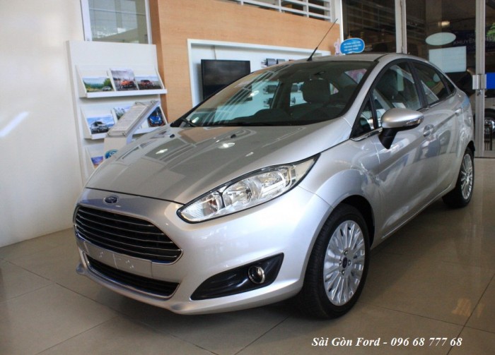 Khuyến mãi mua xe Ford Fiesta Titanium 1.5 AT 2019, số tự động, vay trả góp chỉ 100 triệu, giao xe trong 30 ngày