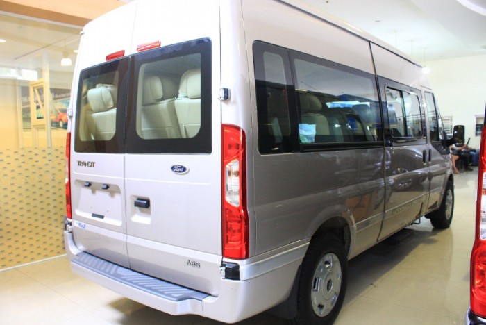 Khuyến mãi mua xe Ford Transit Limousine, 10 chỗ, bản trung cấp, vay trả góp chỉ 150 triệu, giao xe trong 30 ngày