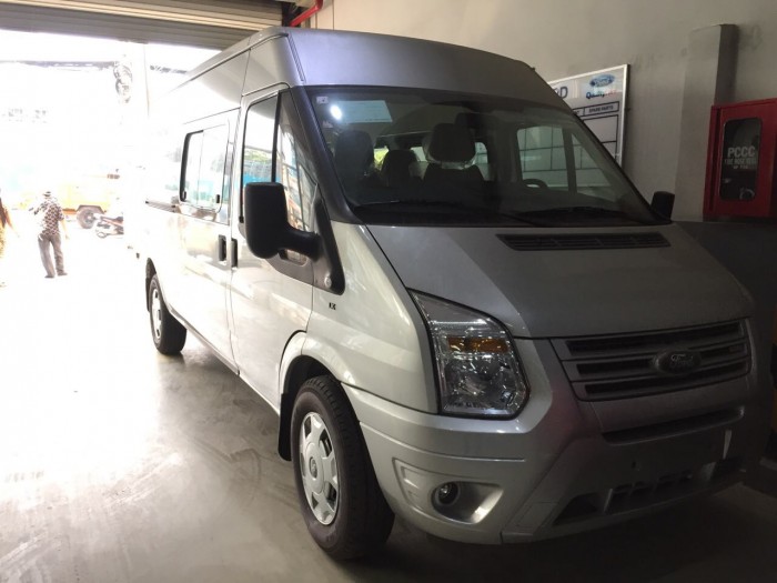 Khuyến mãi mua xe Ford Transit Luxury, 16 chỗ, vay trả góp chỉ 150 triệu, giao xe trong 30 ngày