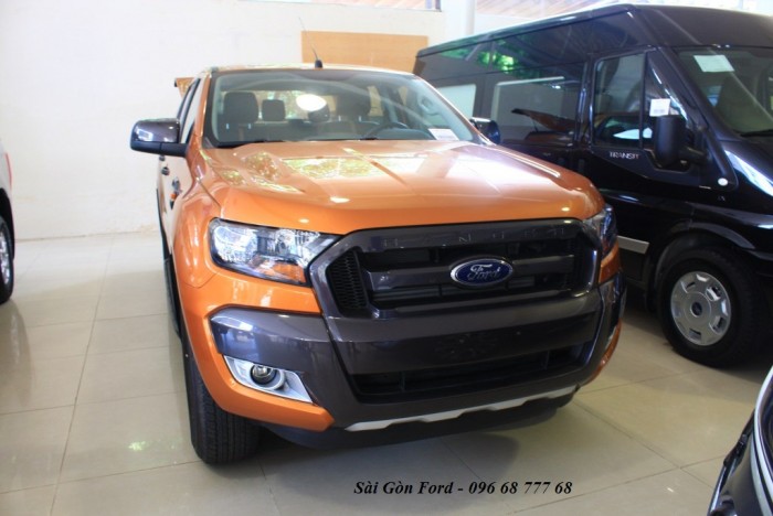 Khuyến mãi mua xe Ford Ranger Wildtrak 2.0L, số tự động, vay trả góp chỉ 150 triệu, giao xe trong 30 ngày.