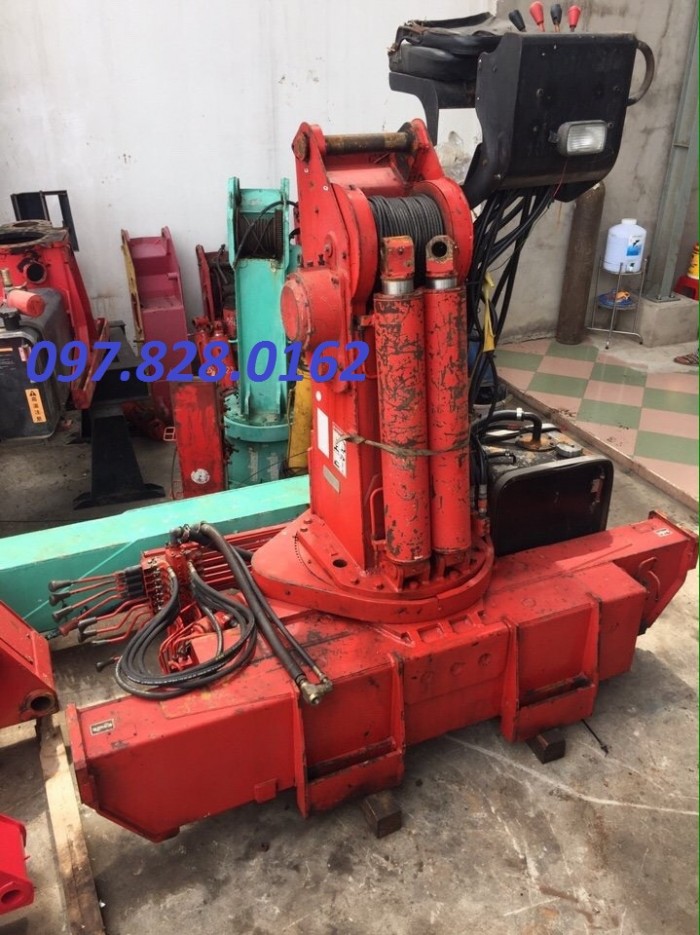 Cẩu Unic