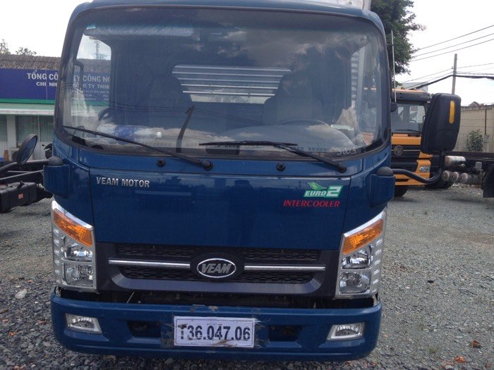 Xe tải Veam Motor đóng thùng kín mới 100%