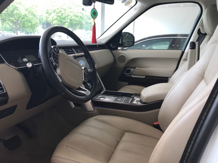 Bán Range Rover Hse Màu Trắng Model 2014 Đăng Ký 2015 Xe Siêu Đẹp Chạy 1,8 Vạn