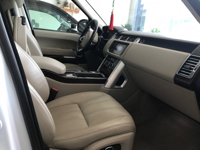 Bán Range Rover Hse Màu Trắng Model 2014 Đăng Ký 2015 Xe Siêu Đẹp Chạy 1,8 Vạn