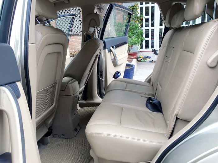 Hàng hiếm GẶP - Bán Chevrolet Captiva LTZ máy xăng số tự động đk 2012