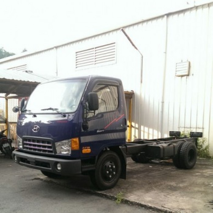 Hyundai HD65 - tải tự đỗ vào thành phố