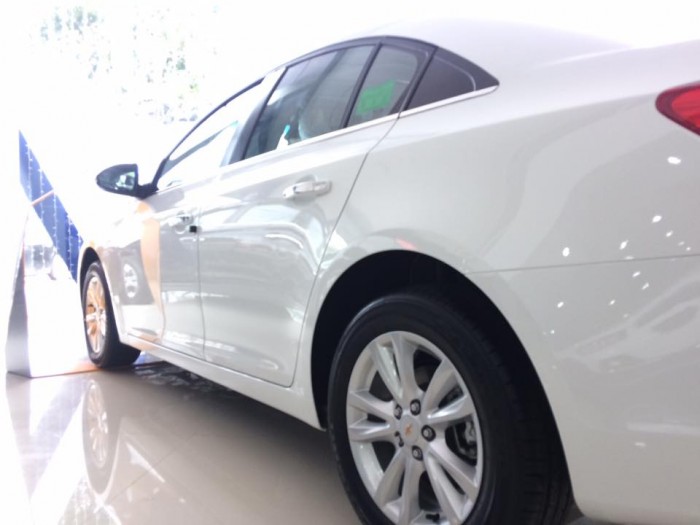 Giảm ngay 70 triệu cho khách hàng đặt cọc Chevrolet Cruze đời 2017 trong tháng 7/2017