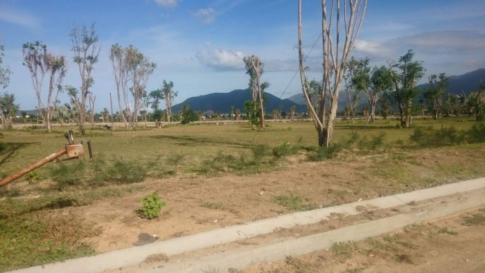 Cần bán lô biệt thự dự án khu đô thị  Hòn Một - Ven Sông Tắc, xã Vĩnh Thái, tp Nha Trang