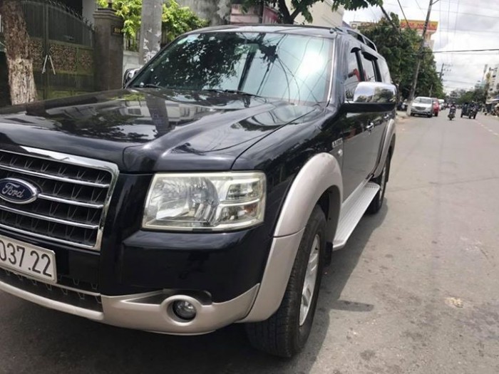 Ford 2008 xe gia đình, cần bán gấp