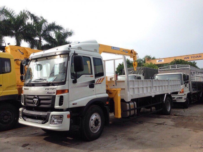 Xe cẩu tự hành Thaco Auman C160 gắn cẩu 5 tấn