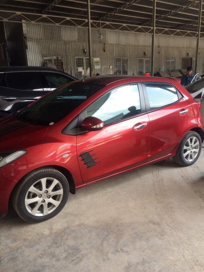 Bán Mazda 2 S hatchback số tự động, đời 2015, màu đỏ, giá 475tr bao test