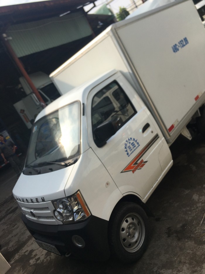 Bán xe tải nhỏ Dongben 870kg giá tốt hỗ trợ trả góp lên tới 90%