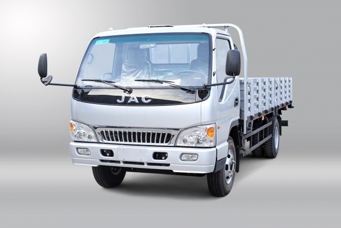 Xe tải JAC 8.4T là dòng sản phẩm mới sang trọng và hiện đại với