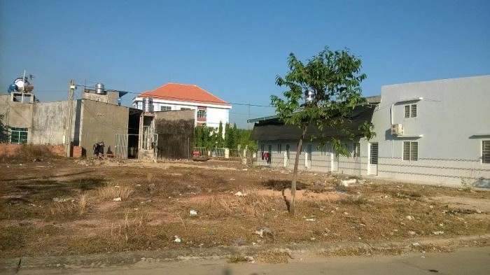 Đất xây trọ Bình Chánh Giá rẻ,Giá 800 triệu/300m2.