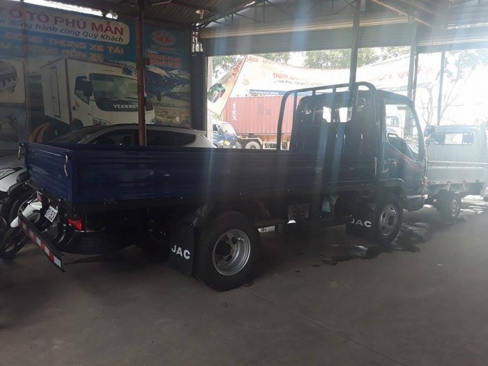 Xe tải JAC 3.45T, 2.4T/ Bán trả góp trước 50 triệu giao xe ngay