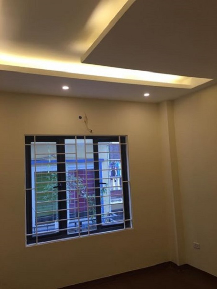 Bán nhà cuối Bà Triệu, Hà Đông (Khu hưu trí), 40m2, 4 đến 5 tầng. 2 mặt thoáng.