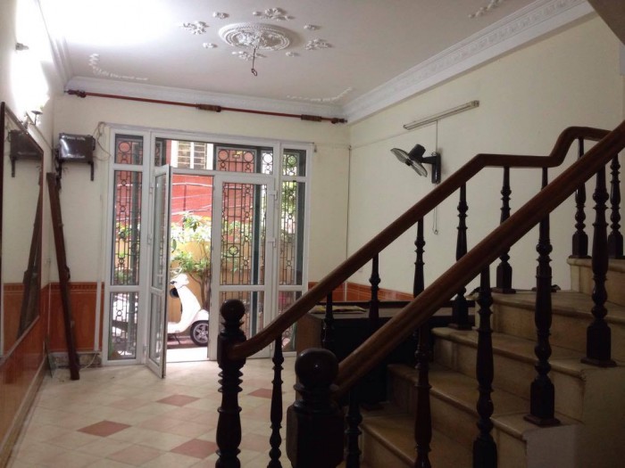 Bán nhà Thịnh Quang 4 tầng, MT 4m, 3.5 tỷ.
