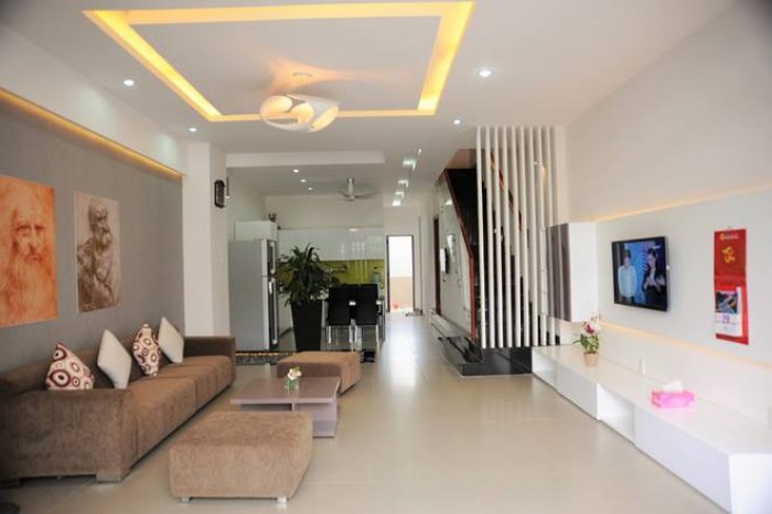 Bán nhà 1 lầu 1 trệt gần ngã ba Phú thuận,Thủ Dầu Một,Bình Dương