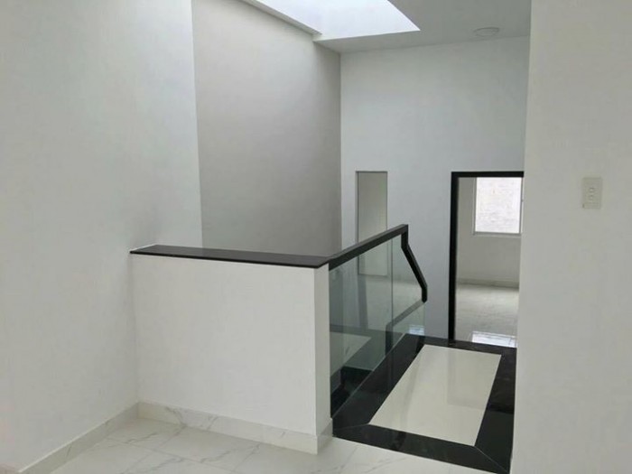 Nhà phố thương mại 3 mặt tiền cách ngã 4 địa chất chỉ 300m. Nhanh tay kẻo lỡ