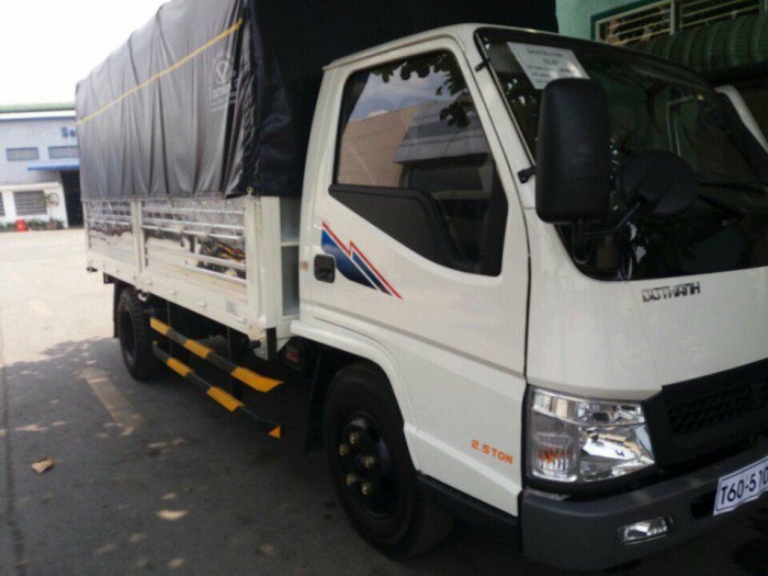 Xe tải vào thành phố iz49. Giá iz49 2,4 tấn. Giá xe 2,4 tấn vào thành phố rẻ nhất