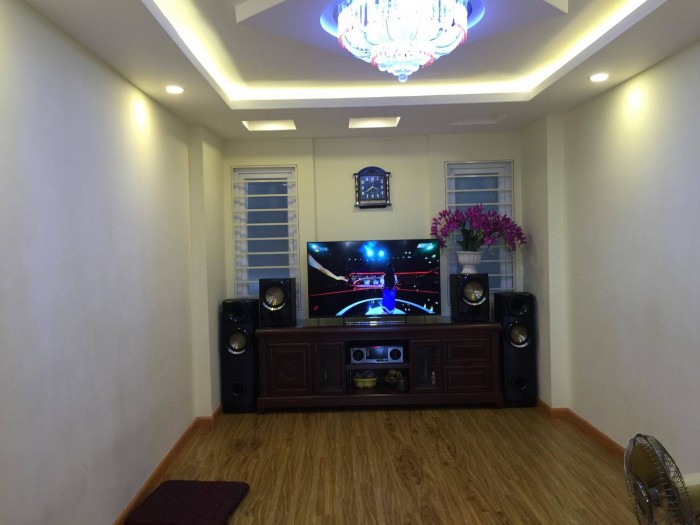 Chỉ 2.85 Tỷ, Có Nhà Gần Linh Đàm, Hoàng Mai, 40M2, 5 Tầng, 2 Mặt Thoáng