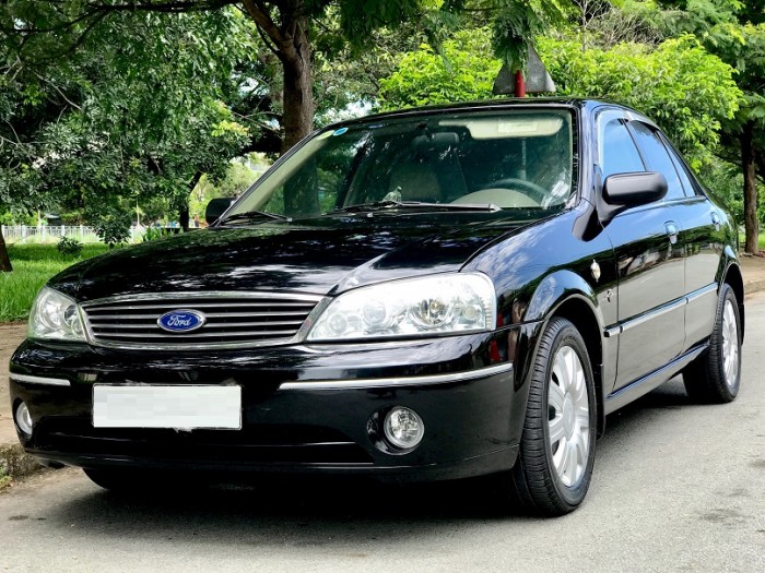 Bán FORD Laser bản Limited số tự động màu đen cực đẹp