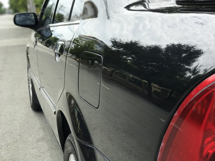Bán FORD Laser bản Limited số tự động màu đen cực đẹp