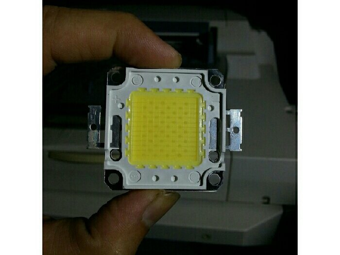 Đèn led 12v-50w