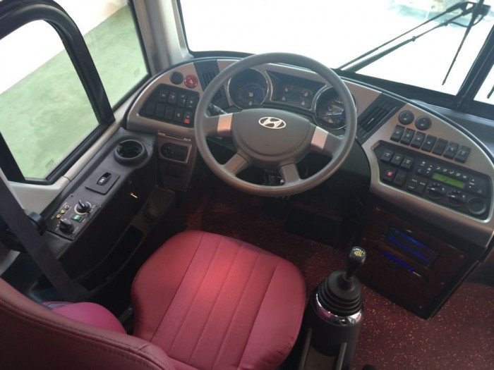 Hyundai universe mini 3 cục mới