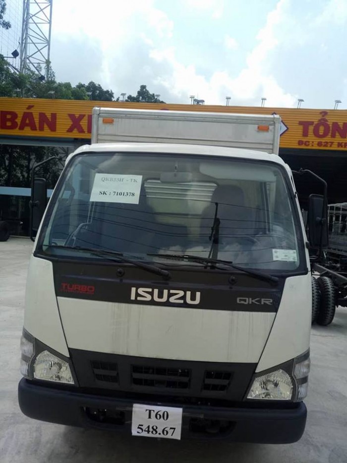 Isuzu 2.7 tấn giá rẻ, hỗ trợ trả góp 90% giá trị xe
