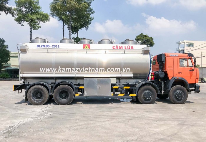 Xe bồn xăng dầu Kamaz 8x4 ( bồn nhôm ) 25m3 - giá ưu đãi