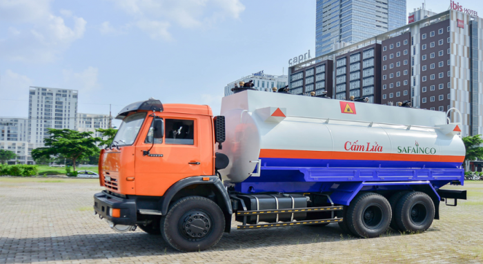 Bán xe vận chuyển xăng dầu KAMAZ 53229 (6x4) 18m3
