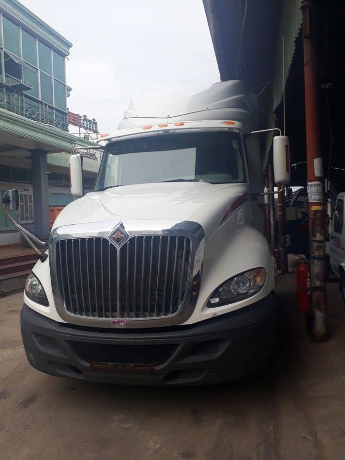 Xe đầu kéo mỹ maxxfor đời 2012/ 1 giường/ 2 giường/ 0 giường