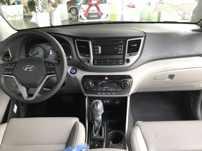 Hyundai Tucson KM hơn 100 triệu