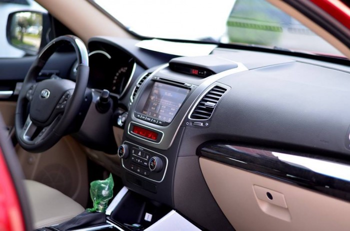 Chỉ với 174triệu rinh xe Kia Sorento vê ngay