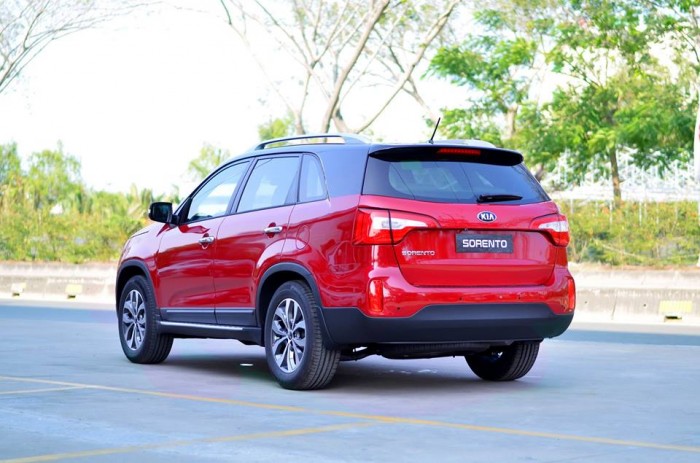 Chỉ với 174triệu rinh xe Kia Sorento vê ngay