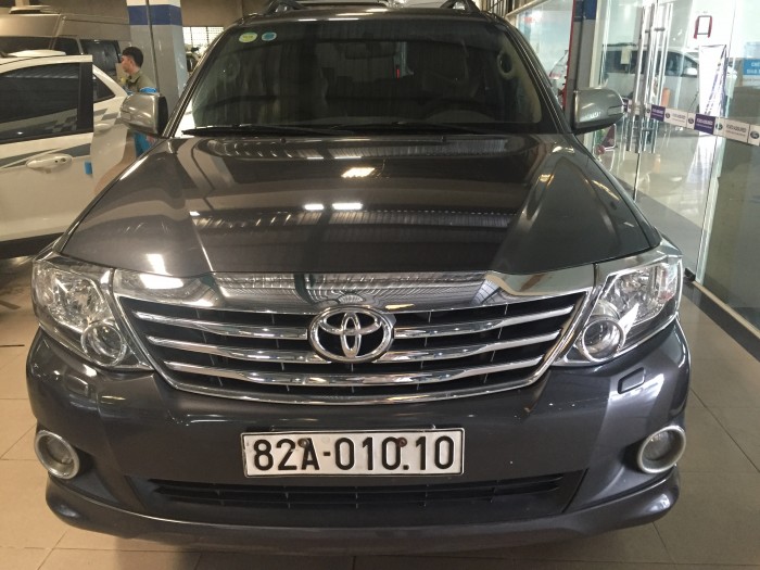 Bán Toyata Fortuner 2.7 máy xăng màu xám