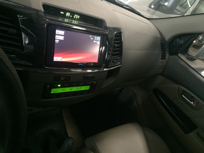 Bán Toyata Fortuner 2.7 máy xăng màu xám