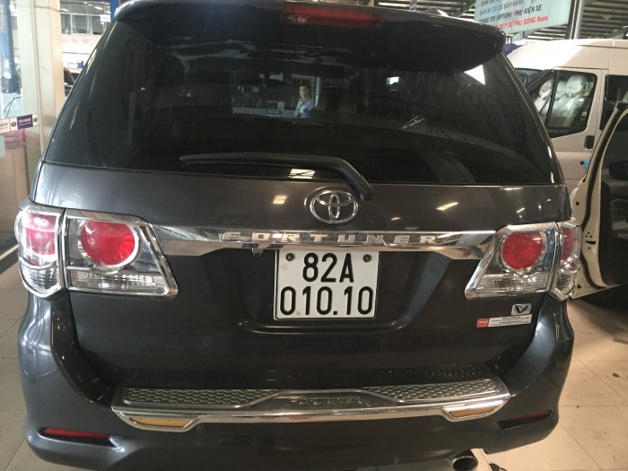 Bán Toyata Fortuner 2.7 máy xăng màu xám