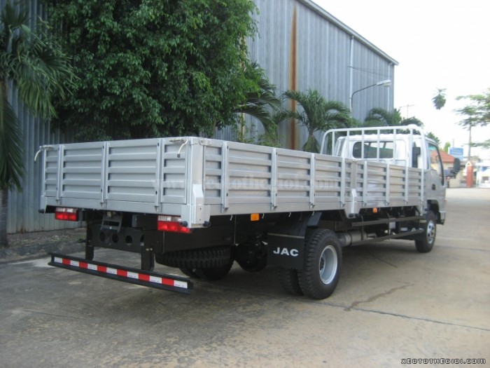 Bán xe tải jac 6.4 tấn , xe tải công nghệ faw mới .