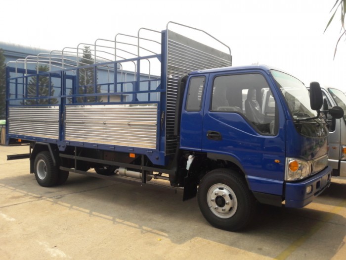 Bán xe tải jac 7.25  tấn thùng mui bạt thùng 5m7 , xe tải công nghệ faw máy xanh mạnh mẽ .
