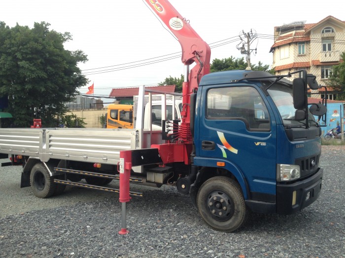 Xe tải Veam 5 tấn , gắn cẩu unic 340 4 khúc mới 100% sẵn